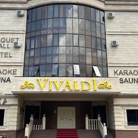 Hotel Vivaldis Алмати Екстер'єр фото