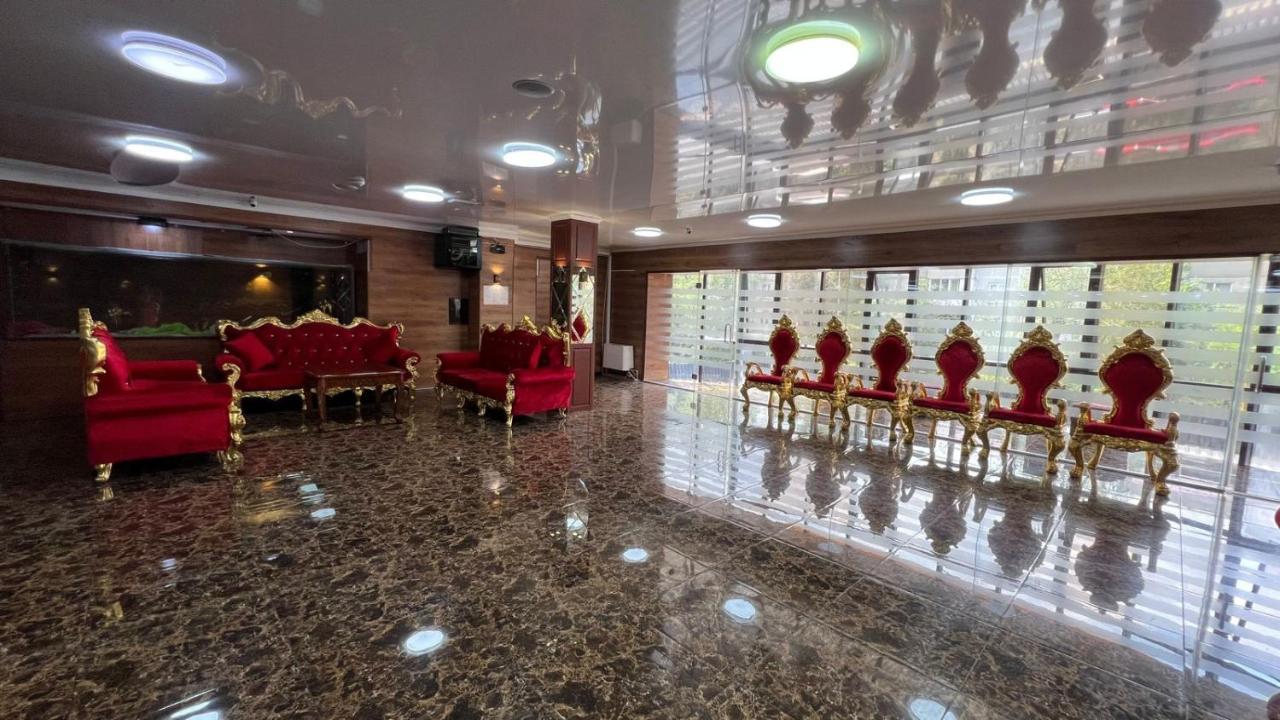 Hotel Vivaldis Алмати Екстер'єр фото